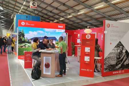 DŮM JEDNÍM TAHEM NA VELETRHU FOR ARCH 2023