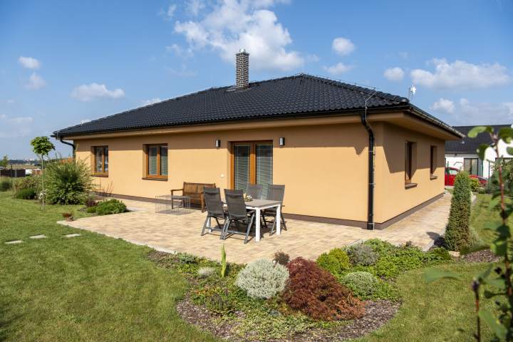 Chcete stavět v Karlovarském kraji? Dáme vám příspěvek 70.000 Kč!